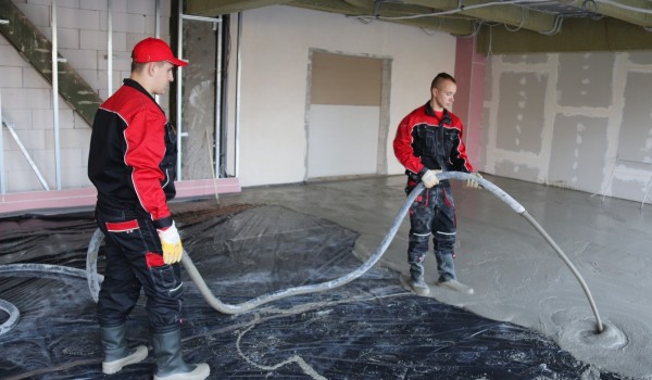 Cementový samonivelační litý potěr - CEMLEVEL